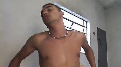 Inculata favolosa sul tavolo lavoro