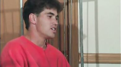 Biondino mangia cazzi scopa come troia