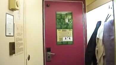 Sesso gay amatoriale in treno