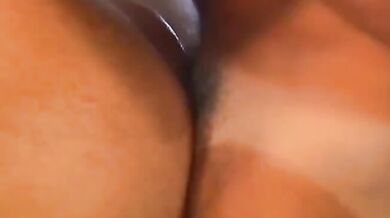 Meccanici muscolosi si smazzano il culo