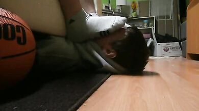 Odora i calzini dell'amico omosessuale