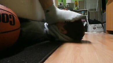 Odora i calzini dell'amico omosessuale