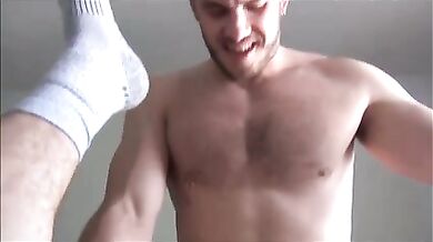 Bei giovani italiani si inculano