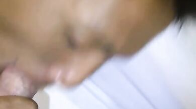 Boy gay tailandesi fottono e sborrano