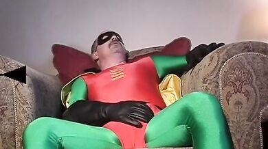 Gay vestiti da supereroi trombano