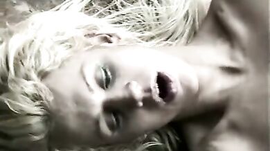 Trans inculata da giovane gay