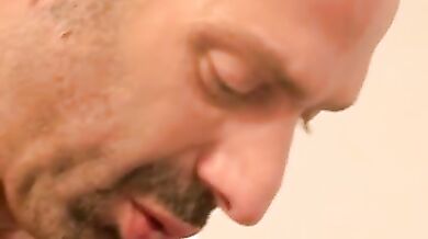 Trio porno con ragazzo gay francese