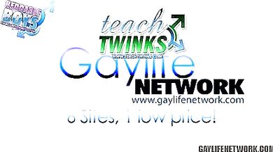 Teen gay scopato in bocca