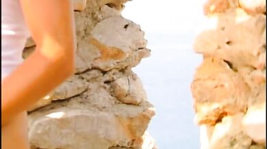 Giovane modello gay si masturba