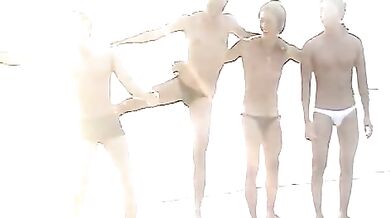 Modelli asiatici fighi