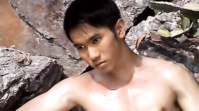 Modelli asiatici fighi