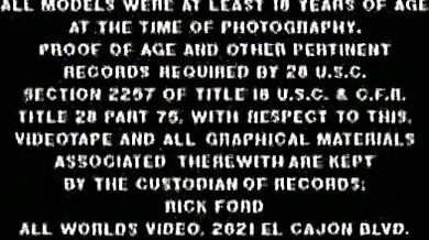 Sesso di gruppo tra tre superdotati gay