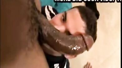 Pompino gay a cazzo nero extra big