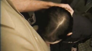 Bel marinaio scopato da ufficiale gay