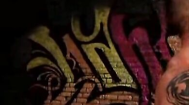 Pompini e sesso anale tra gay palestrati