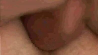 Inculato in cucina dal suo fidanzato