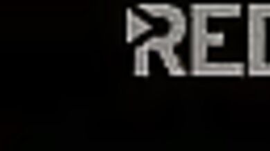 Ragazzo nero sborra in un bicchiere