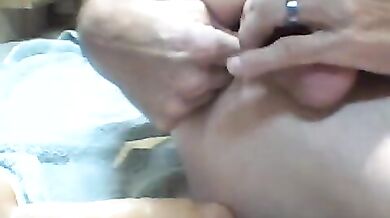 Palle ficcate dentro il culo