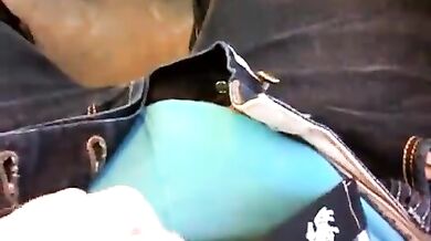 Si fa una sega in treno