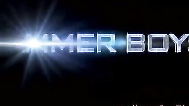 Trio porno gay sotto gli alberi