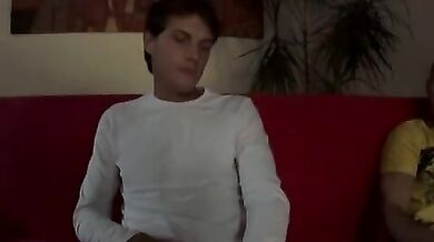 Splendida coppia gay  fa sesso con passione