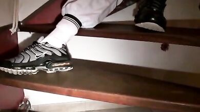 Sesso tra gay feticisti dei piedi