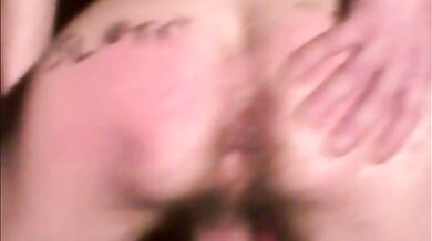 Self spanking in cam di ragazzo gay