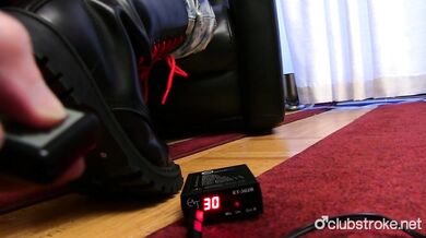 Maturo gay porco col culo tatuato