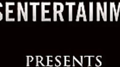 Coppie maschioni gay fanno sesso outdoor