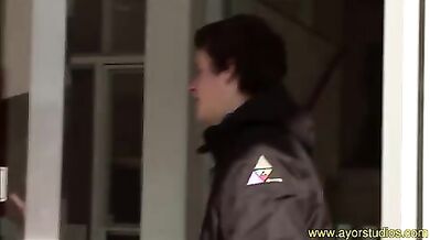 Studenti gay compagni di stanza si fottono