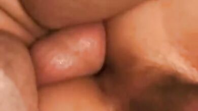 Inculata tra militari gay arrapati