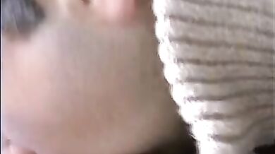 Un bel pompino con tanta sborra da uomo italiano