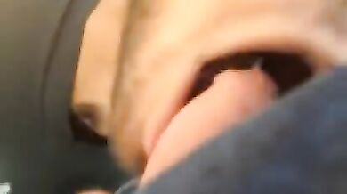 Mi succhio il suo cazzo outdoor