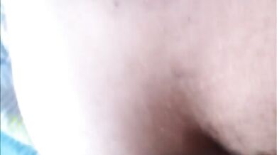 Inculato da un cazzo col condom