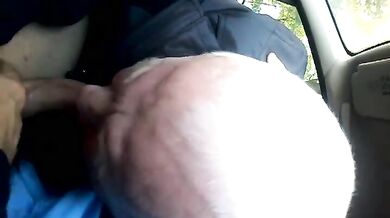 Pompino dal nonno bisex