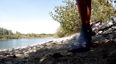 Vecchio gay grasso spompinato gode