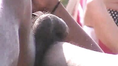 Gay italiani nudisti in spiaggia