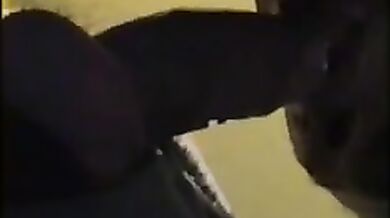 Pino si fa sborrare in bocca