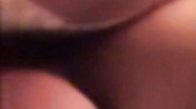 Pino si fa sborrare nel culo