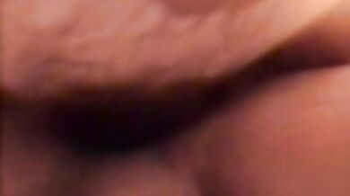 Pino si fa sborrare nel culo