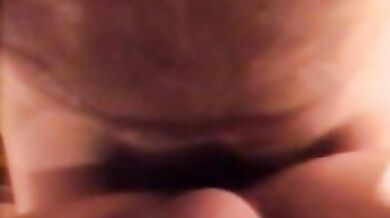 Pino si fa sborrare nel culo