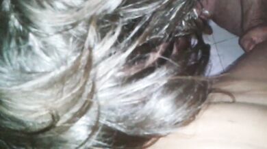 Vorace pompino a ragazzo asiatico