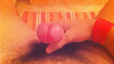 Calciatore Ale si masturba