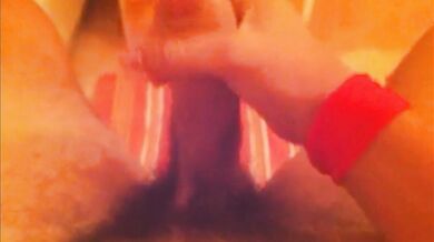 Calciatore Ale si masturba