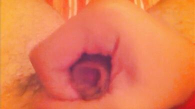 Calciatore Ale si masturba