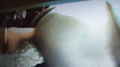 Frocio rotto in culo e dildo