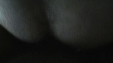 LO PRENDO IN CULO CON PRESERVATIVO