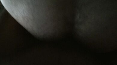 LO PRENDO IN CULO CON PRESERVATIVO