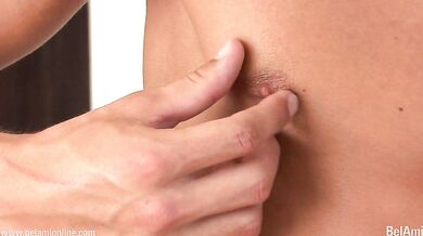 RAGAZZO RIPRESO IN DETTAGLIO