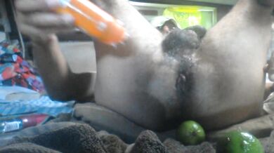 Intrattengo il mio culo 2